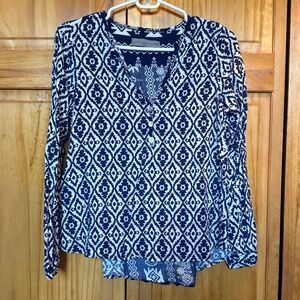 Lucy Lucy Love Medium Shirt Bohemian Style with Buttons Blue and White Pattern